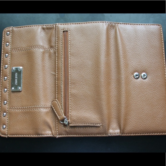 Wallet - Picture 3 of 5